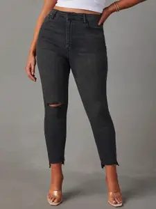 The Roadster Lifestyle Co Women Cotton Slash Knee Slim-Fit Jeans