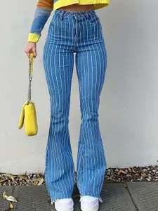 The Roadster Lifestyle Co Women Cotton Wide Leg Mid-Rise Jeans