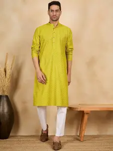 House of Pataudi Embroidered Mandarin Collar Neck Kurta