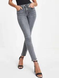 The Roadster Lifestyle Co. Women Cotton Slim-Fit Jeans