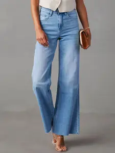 The Roadster Lifestyle Co Cotton Slim-Fit Jeans