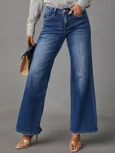 The Roadster Lifestyle Co. Women Cotton Bootcut Mid-Rise Jeans