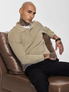 Snitch Men Self Design Slim Fit Pure Cotton T-shirt