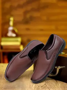 SHUAN Men Textured Formal Slip On Shoes