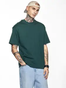 Snitch Men Solid Round Neck Relaxed Fit Cotton T-shirt