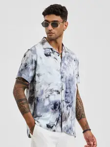 Snitch Men Relaxed Boxy Fit Cuban Collar Abstract Printed Casual Shirt