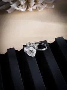 DIAVO Stones-Studded & Beaded asmine Breeze Dreamy Finger Ring