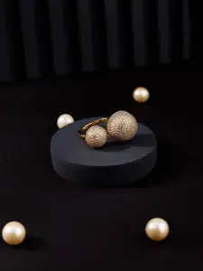 DIAVO Gold-Plated Stones-Studded Dazzle Sonata Finger Ring