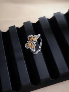 DIAVO Stones-Studded Wings of Seraphim Finger Ring