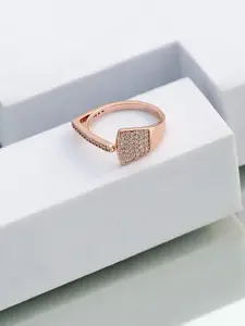 DIAVO 925 Silver Stone Studded Verve Vista Finger Ring