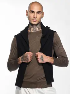 Snitch Men Round Neck Pullover Sweater