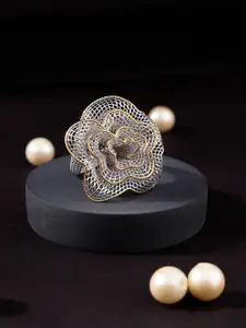 DIAVO Rhodium-Plated Filigree Floral Delight Silver Finger Ring