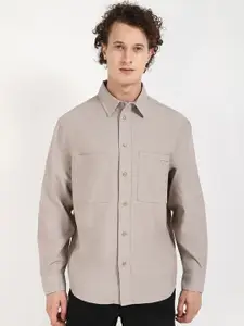 Calvin Klein Jeans Men Relaxed Fit Spread Collar Solid Cotton Casual Shirt