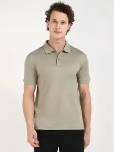 Calvin Klein Jeans Men Solid Polo Collar Cotton T-shirt