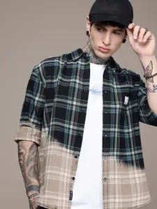 The Roadster Lifestyle Co. Men Relaxed Checked Pure Cotton Casual Shirt