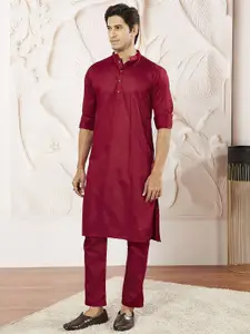 VASTRAMAY Solid Mandarin Collar Kurta with Pyjamas