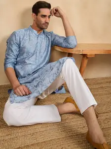 House of Pataudi Floral Embroidered Thread Work Mandarin Collar Straight Kurta