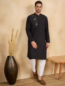 House of Pataudi Floral Embroidered Beads and Stones Mandarin Collar Cotton Straight Kurta