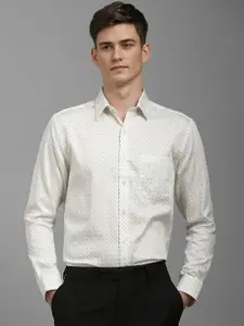 Louis Philippe Men Slim Fit Spread Collar Geometric Printed Cotton Formal Shirt