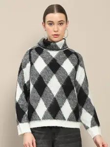 Madame Women Checked Pullover Sweaters