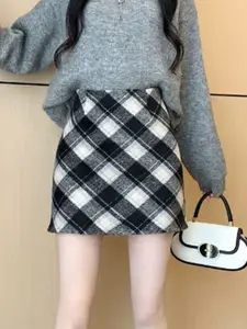 StyleCast Women Checked Straight Mini Skirt