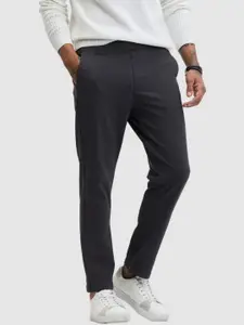Snitch Men Charcoal Classic Mid-Rise Regular Fit Trousers