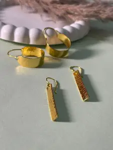 Niska Set Of 2 Gold-Plated Contemporary Shaped Hoop Earrings