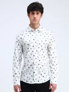Flying Machine Men Slim Fit Spread Collar Floral Printed Cotton Casual Shirt