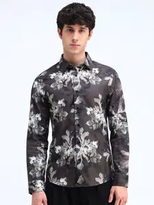 Flying Machine Men Slim Fit Spread Collar Floral Printed Cotton Casual Shirt