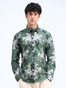 Flying Machine Men Slim Fit Spread Collar Floral Printed Cotton Casual Shirt