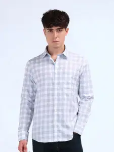 Flying Machine Men Slim Fit Spread Collar Tartan Checked Cotton Casual Shirt