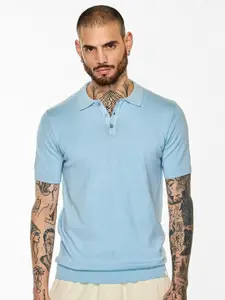 Snitch Men Solid Polo Collar T-shirt