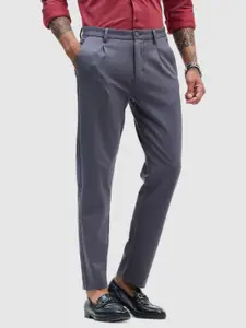 Snitch Men Charcoal Grey Plain Slim Fit Trousers
