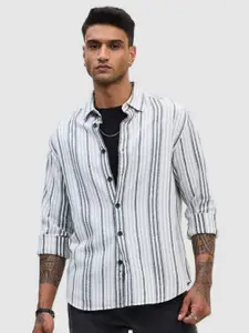 Snitch Men Smart Slim Fit Striped Cotton Casual Shirt