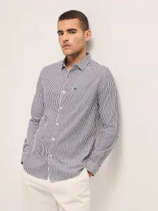 THE BEAR HOUSE Men Slim Fit Spread Collar Vertical Striped Cotton Casual Shirt