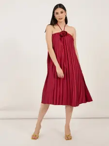 Styli Women Off Shoulder Rose Pleated A-Line Midi Dress