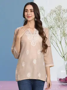 PARAMOUNT CHIKAN Women Ethnic Motifs Embroidered Chikankari Kurti