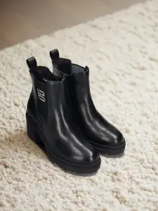 BAGATT Jessie Women Block Heeled Chelsea Boots