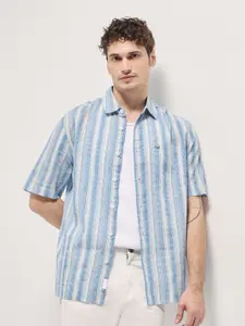 THE BEAR HOUSE Men Striped Spread Collar Cotton Relaxed Fit Casual Shirt