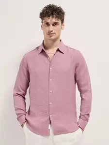 THE BEAR HOUSE Men Spread Collar Solid Casual Shirt