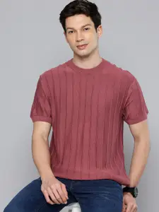 Levis Pure Cotton Self Design Textured Slim Fit T-shirt