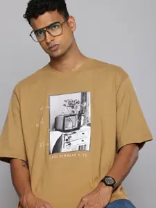 Levis Pure Cotton Embroidered Graphic Printed Loose Fit T-shirt