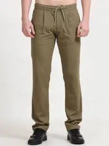 NEVER NEUD Men Relaxed Straight Fit Lazy Linen Pleated Trousers