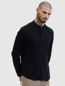 Snitch Men Smart Slim Fit Solid Band Collar Casual Shirt