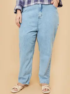 max Women Regular Fit Jeans