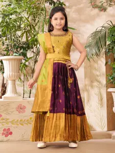 Sangria Girls Ethnic motifs Embroidered Sleeveless Lehenga Choli With Belt