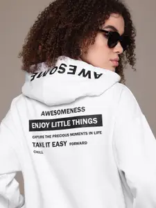 The Roadster Lifestyle Co. Women Printed Hooded Sweatshirt