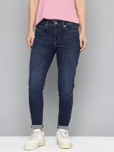 Levis Women 711 Skinny Fit Light Fade Stretchable Jeans