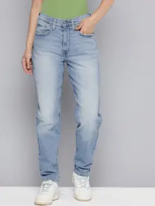Levis Women Relaxed Tapered Fit Light Fade Stretchable Jeans
