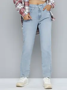 Levis Women 724 Slim Straight Fit High-Rise Light Fade Stretchable Jeans